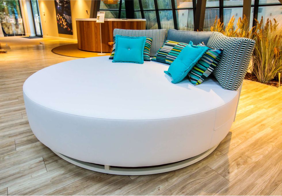 Round Outdoor Daybed