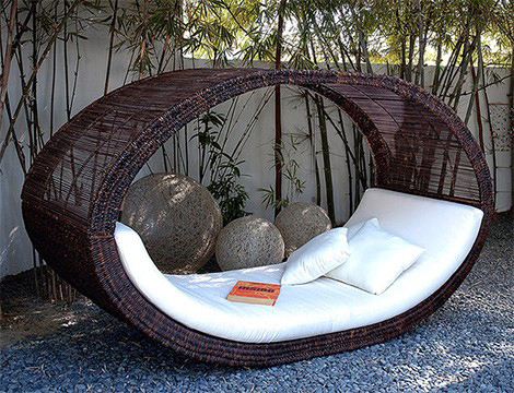 Crossweave Outdoor Daybed